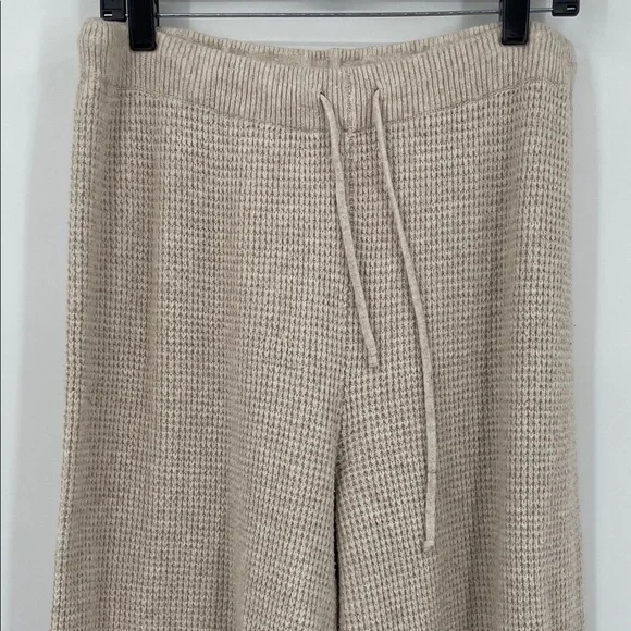 Aerie Cream Wide Leg Pants - Picture 2 of 6